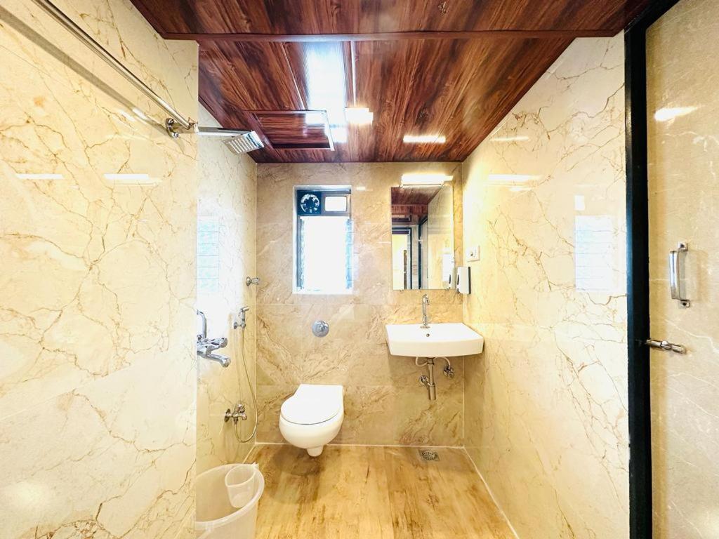 Hotel Vashi Inn Navi Mumbai Exterior photo