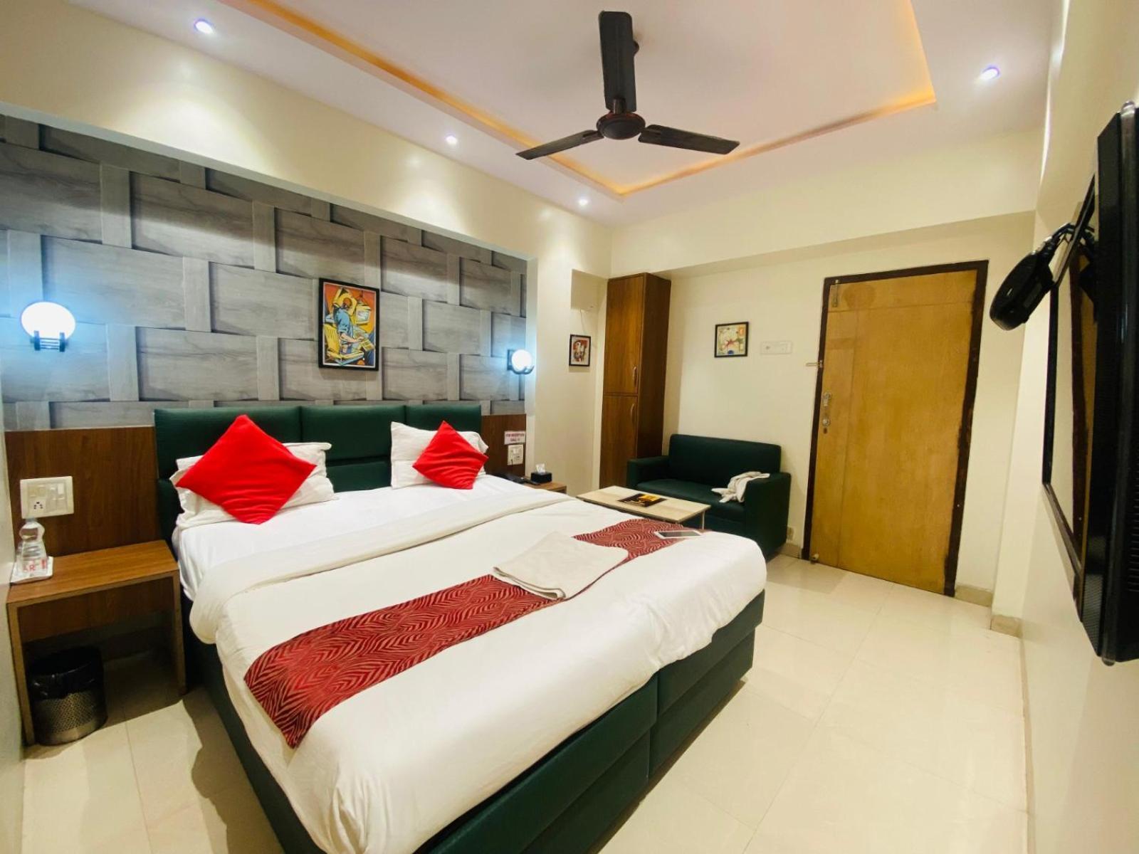 Hotel Vashi Inn Navi Mumbai Exterior photo