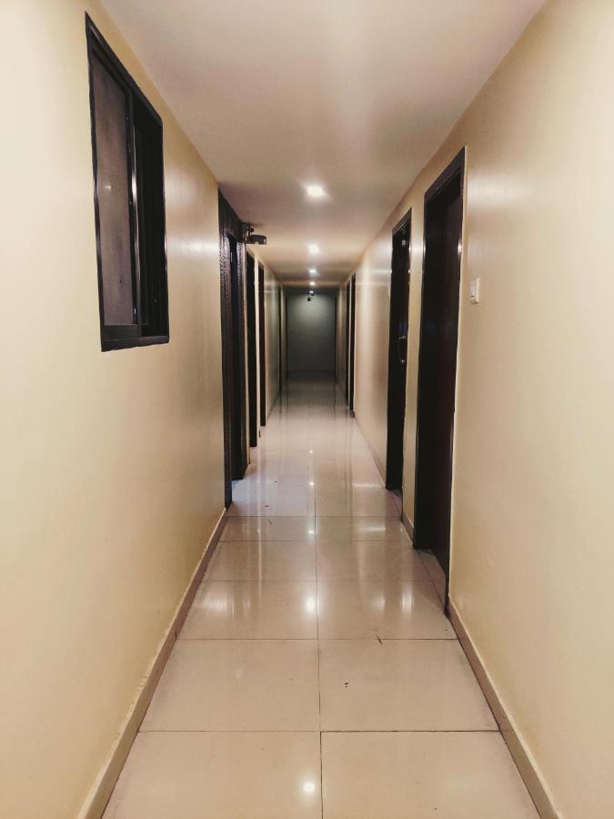 Hotel Vashi Inn Navi Mumbai Exterior photo